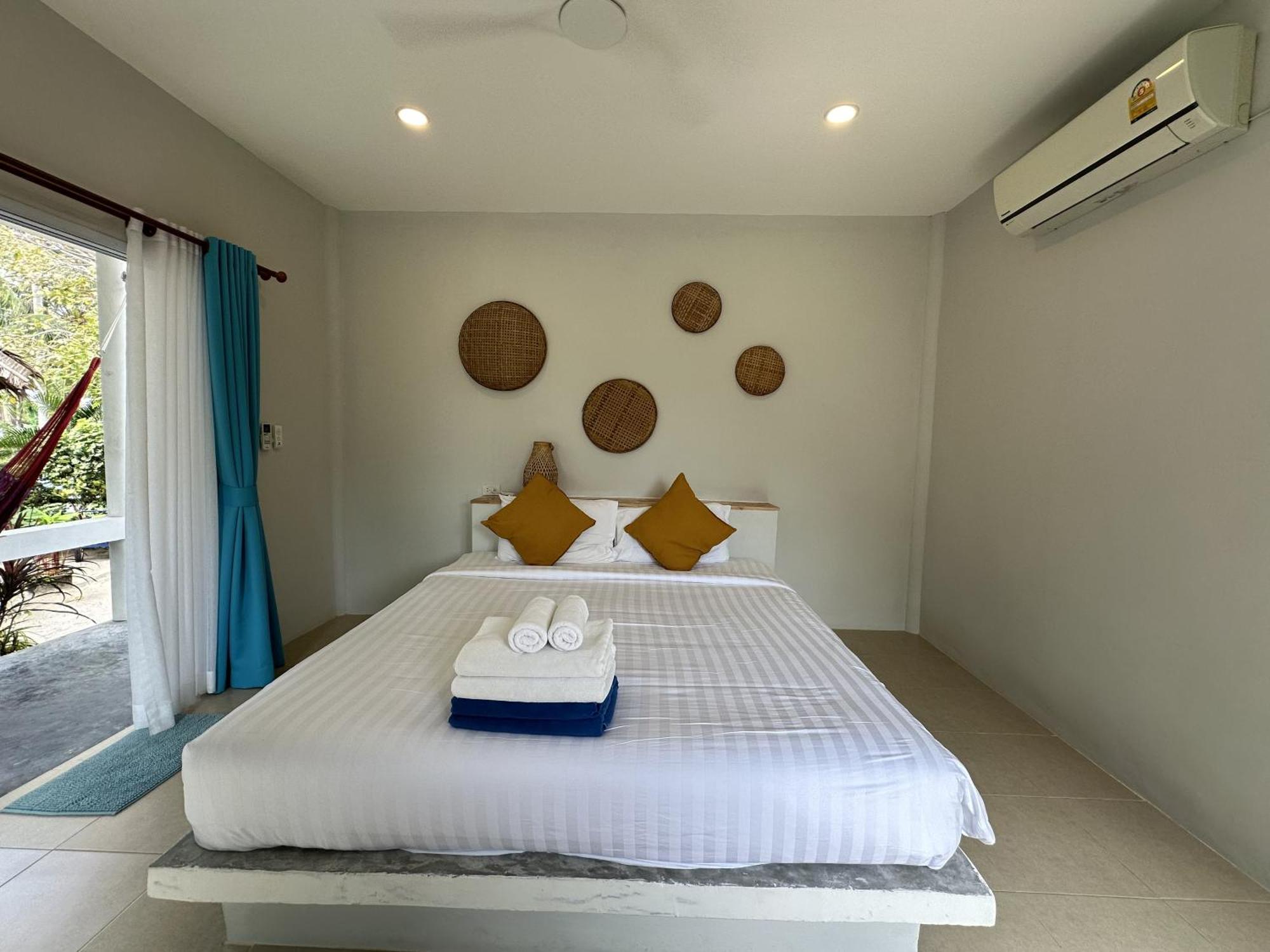Sand Terrace Beach Bungalows Baan Tai Pokój zdjęcie
